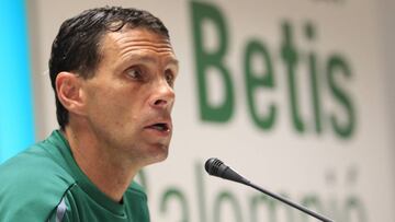 Poyet 'se olvida' de Dani Ceballos y Bruno para Villarreal