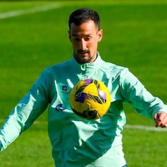 En la India pujan fuerte por Pol Moreno