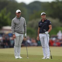 Are any LIV players in contention on Sunday at the 2022 British Open?
