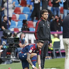 Alessio supera a Pereira e iguala los números de Paco López