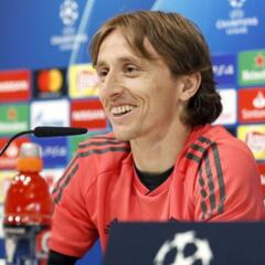 Modric: "Mi renovación va bien, espero seguir el año próximo"