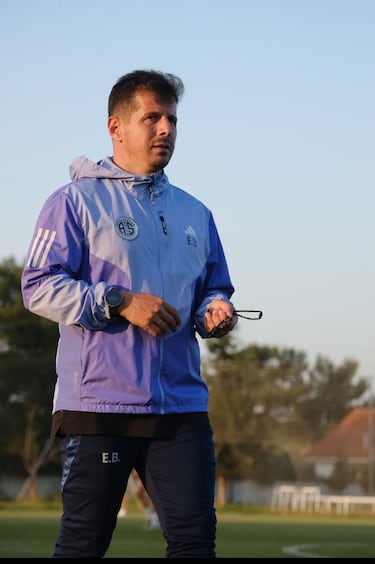 Emre: ¡°G¨¹ler mejorar¨¢ con Xabi¡±