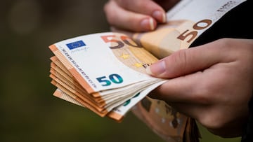 Una mujer presta 240.000 euros a su hija con un contrato privado y la Justicia actúa: tienen que pagar 44.000 euros más