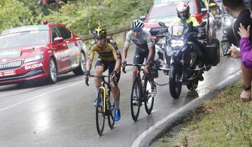 Primoz Roglic y Egan Bernal. 
