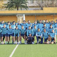 Una Copa para olvidar las penas entre dos colistas