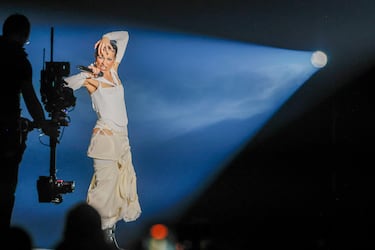 Rosalinda Galán durante la segunda final del Benidorm Fest 2026.
