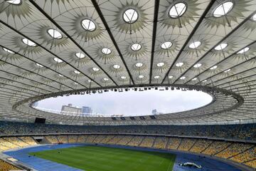 El Olímpico de Kiev se empieza a preparar para la final de la Champions