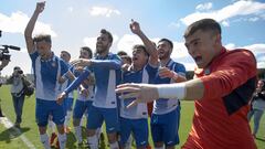 Los jugadores del Espanyol celebran la victoria. 