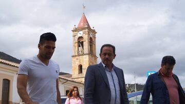 Falcao vuelve a Colombia y hace un alto en Gachancipá