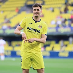 El Leganés, cerca de atar la cesión Alex Forés para mejorar su gol