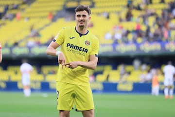 Álex Forés, con el Villarreal.