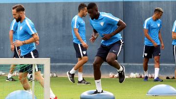 Alfred N&rsquo;Diaye mostr&oacute; argumentos en Lugo que le han galardonado como el indiscutible jefe del mediocampo malaguista. 