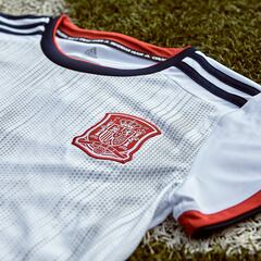 Así es la segunda equipación de la Selección diseñada por las jugadoras