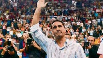 <b>SELECCIONADOR. </b> Rivera, en su adiós al banquillo barcelonista.