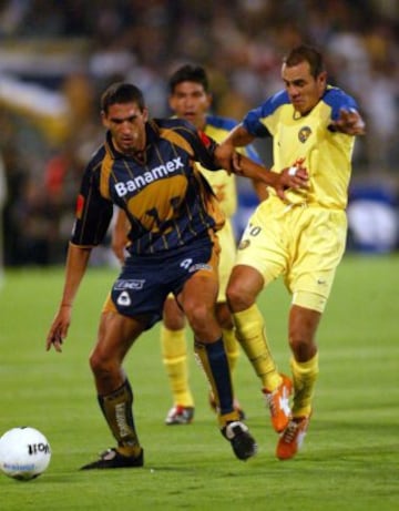 Jugó con Pumas del Apertura 2003 al Clausura 2004