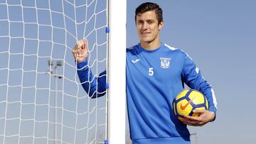 Mantovani posa para AS en Butarque.