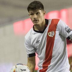 Fran García deslumbra con el Rayo en su estreno en Segunda
