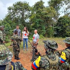 Gobierno Nacional firma cese al fuego bilateral con disidencias: ¿Qué dice el documento y cuándo entra en vigor?