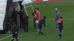 Un Clásico difícil para Zampedri: esto le gritaron los hinchas albos