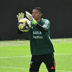 El presente de Kevin Mier lejos de Cruz Azul