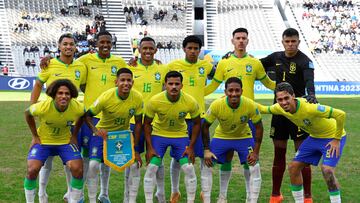 Alineaci車n de Brasil contra Nigeria en el Mundial Sub-20 de Argentina.