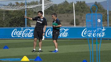 Garitano y Morga, durante una sesi&oacute;n del Alav&eacute;s.