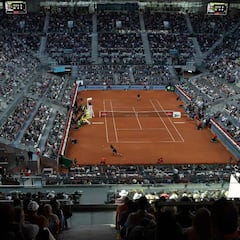 El Ayuntamiento ve "complejo" construir un nuevo estadio