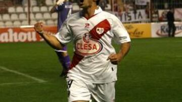 Armenteros celebra uno de sus goles.