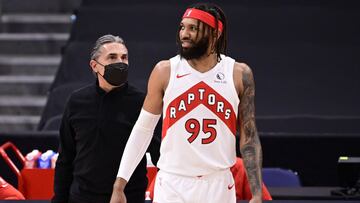 TAMPA, FLORIDA - MARCH 03: Assistant head coach Sergio Scariolo and Saben Lee #38 of the Detroit Pistons interact during the second quarter against the Detroit Pistons at Amalie Arena on March 03, 2021 in Tampa, Florida. NOTE TO USER: User expressly acknowledges and agrees that, by downloading and or using this photograph, User is consenting to the terms and conditions of the Getty Images License Agreement. (Photo by Douglas P. DeFelice/Getty Images)
PUBLICADA 11/05/21 NA MA26 1COL