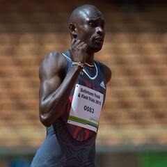 Rudisha, campeón olímpico, sufre un accidente de coche