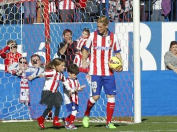 Presentación multitudinaria de Torres