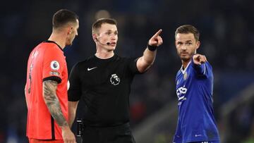 LEICESTER, ENGLAND - JANUARY 21: Match referee Thomas Bramall in discussion with Lewis Dunk of Brighton & Hove Albion and James Maddison of Leicester City during the Premier League match between Leicester City and Brighton & Hove Albion at The King Power Stadium on January 21, 2023 in Leicester, United Kingdom. (Photo by James Williamson - AMA/Getty Images)