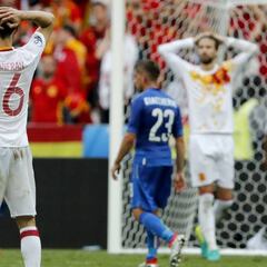 Spain were the orchestra on the Titanic against Italy in Euro 2016