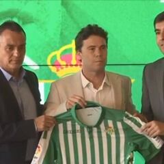 La puya de Haro a Serra: "Lo único aquí eterno es el Betis"