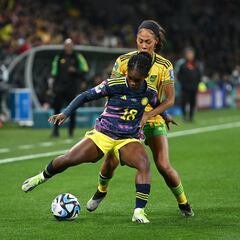 Linda Caicedo: Inglaterra, la presión y una final