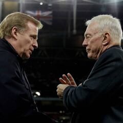 What is the NFL Sunday Ticket trial? Who are the parties involved?