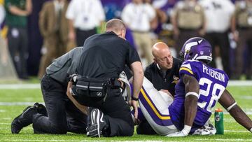 Sep 18, 2016; Minneapolis, MN, USA; Minnesota Vikings running back Adrian Peterson (28) is injured during the third quarter against the Green Bay Packers at U.S. Bank Stadium. The Vikings defeated the Packers 17-14. Mandatory Credit: Brace Hemmelgarn-USA TODAY Sports