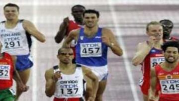 <B>SUPERIOR.</B> El atleta de Osuna corrió con inteligencia para seguir pensando en una medalla, aunque antes deberá reafirmar su buen estado de forma en las semifinales.