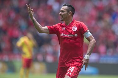 Así como Rafael Márquez, otros futbolistas en películas
