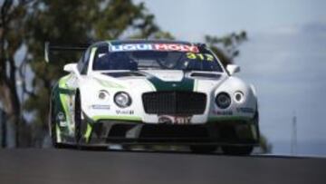 Andy Soucek con el Bentley.