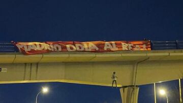 El deplorable acto racista dirigido contra Vinicius en las horas previas al derbi.