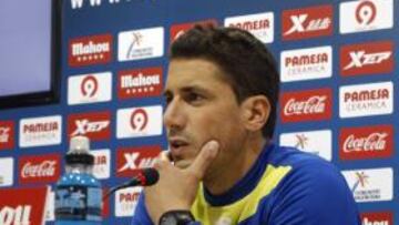 Julio Velázquez coge el timón del Villarreal para ascender