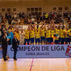 Guaguas conquista el triplete