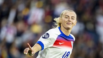 A Chloe Kelly le bastaron dos años para hacerse de dos trofeos de UEFA con su selección, esto gracias a sus goles de último minuto y un penal cardiaco en esta edición de 2025.