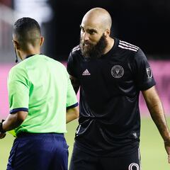 Higuaín se confiesa: “La gente no tiene ni idea de lo que es ser jugador de fútbol”