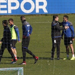 Cristóbal suspende la sesión por una bronca Arribas-Andone