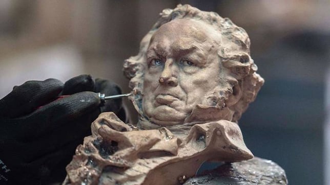Premios Goya 2025: cuál es su origen, por qué es así la estatuilla y dónde se fabrica