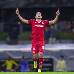 Torres Nilo busca colarse como el cuarto mexicano con más títulos en liguillas