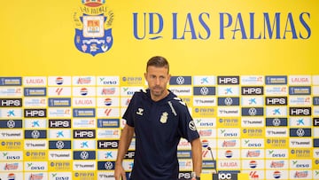 11/09/2025 FUTBOL SEGUNDA DIVISION TEMPORADA 25/26 Rueda de prensa de Luis Garcia