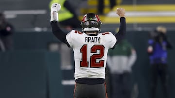 El mariscal de campo de 43 años presume 14 apariciones en campeonatos de conferencia, 10 Super Bowls disputados y seis títulos de la NFL.